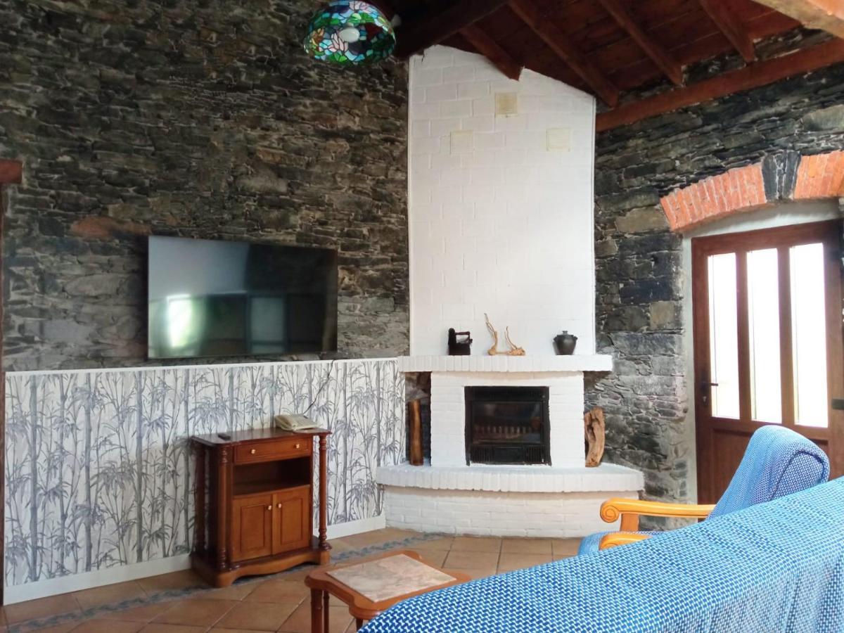 Villa La Argentina Luarca Exterior photo